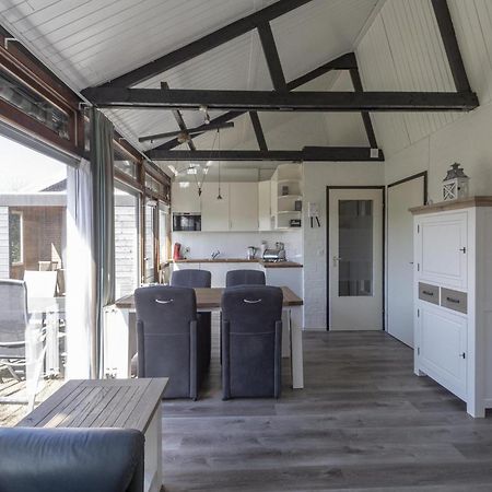 Exquisite Bungalow By The Sea Sint Maartensvlotbrug Экстерьер фото